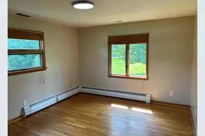 821 E Center Street, Blanchester, OH 45107 - Photo 17