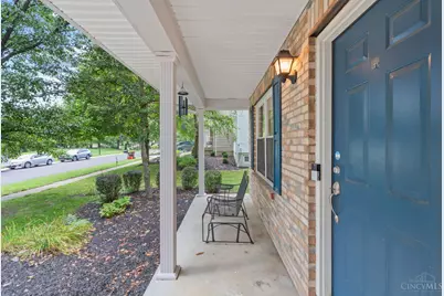 728 Oak Forest Drive, Hamilton Township, OH 45152 - Photo 9