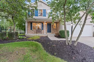 728 Oak Forest Dr, Hamilton Township, OH 45152 - Photo 3