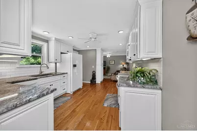9358 Gina Drive, West Chester, OH 45069 - Photo 9