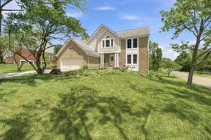 8042 Quail Meadow Ln, West Chester, OH 45069 - Photo 5