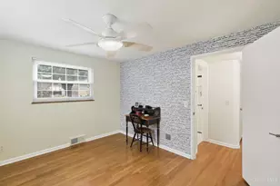 6801 Greenfield Dr, Springfield Township, OH 45224 - Photo 23
