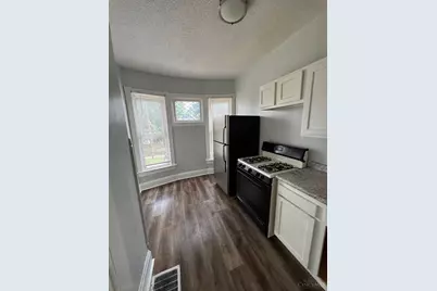 934 Dayton Street, Hamilton, OH 45011 - Photo 1