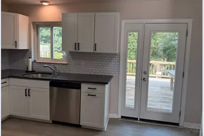 3492 Moonridge Drive, Cincinnati, OH 45248 - Photo 7
