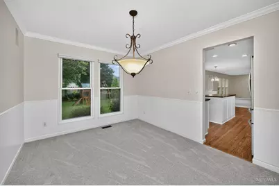 10203 Meadowknoll Drive, Symmes Township, OH 45140 - Photo 9