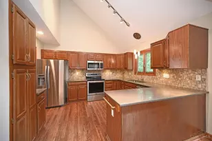 8405 Todd Creek Cir, West Chester, OH 45069 - Photo 13