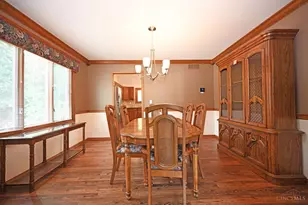 8405 Todd Creek Cir, West Chester, OH 45069 - Photo 9