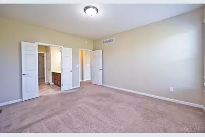 1006 Chatham Lane, Pierce Township, OH 45245 - Photo 23