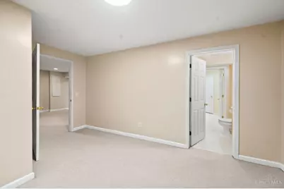 2899 Creekside Drive, Fairfield Township, OH 45011 - Photo 37