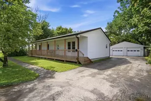 106 Central Ave, Blanchester, OH 45107 - Photo 3