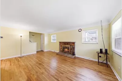 2612 Kathleen Court, Cincinnati, OH 45239 - Photo 7