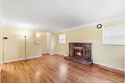 2612 Kathleen Court, Cincinnati, OH 45239 - Photo 9