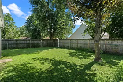 125 W Fancy, Blanchester, OH 45107 - Photo 9