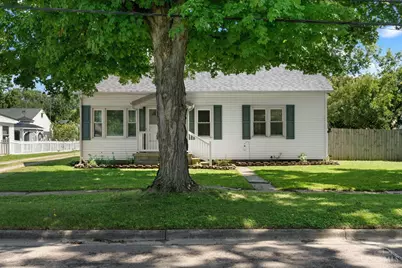 125 W Fancy Street, Blanchester, OH 45107 - Photo 1