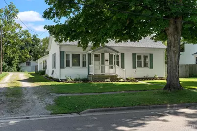 125 W Fancy, Blanchester, OH 45107 - Photo 3