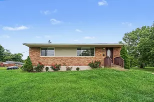 10253 Jasmine Ct, Woodlawn, OH 45215 - Photo 1