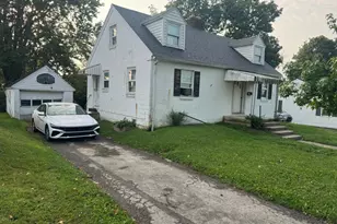225 Edgewood Ave, Greenfield, OH 45123 - Photo 1