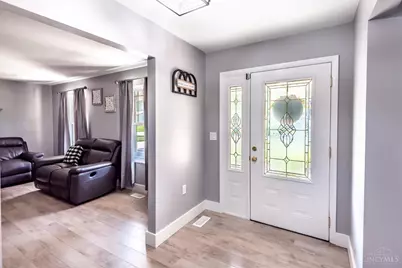 301 Marsha Jeanne, Centerville, OH 45458 - Photo 3
