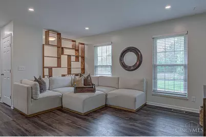 7250 Prince Wilbert Way, West Chester, OH 45069 - Photo 5