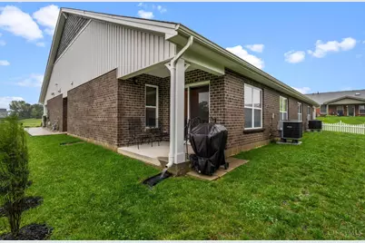 1904 Tipperary Drive, Middletown, OH 45042 - Photo 3