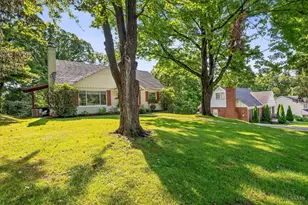 1738 Bloomingdale Ave, Cincinnati, OH 45230 - Photo 3