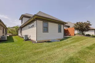1704 Harmon Dr, Wyoming, OH 45215 - Photo 35