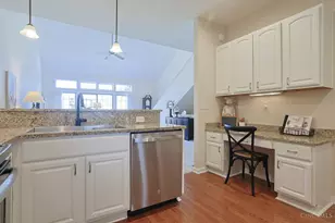 1704 Harmon Dr, Wyoming, OH 45215 - Photo 11