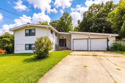 319 W Sycamore Street, Oxford, OH 45056 - Photo 1