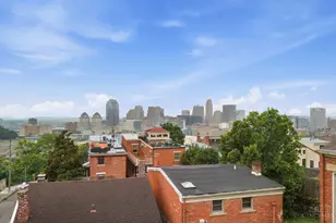 561 Milton St, Cincinnati, OH 45202 - Photo 37