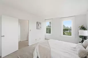 561 Milton St, Cincinnati, OH 45202 - Photo 25