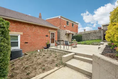 561 Milton Street #D, Cincinnati, OH 45202 - Photo 33