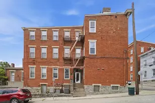 561 Milton St, Cincinnati, OH 45202 - Photo 1