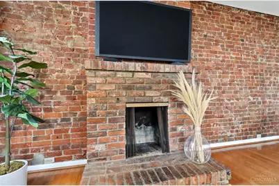 561 Milton Street #D, Cincinnati, OH 45202 - Photo 13