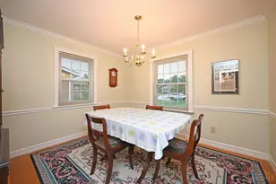 1925 Fullerton Dr, Springfield Township, OH 45240 - Photo 13