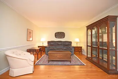 1925 Fullerton Drive, Cincinnati, OH 45240 - Photo 7