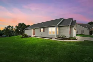 286 Hartford Ct, Maineville, OH 45039 - Photo 1