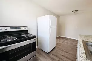 3078 Harry Lee Ln, Colerain Township, OH 45239 - Photo 11