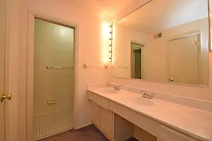945 Parkside Pl, Cincinnati, OH 45202 - Photo 23