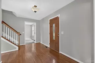 5593 Eden Ridge Dr, Green Township, OH 45247 - Photo 5