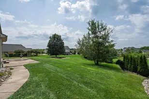 5593 Eden Ridge Dr, Green Township, OH 45247 - Photo 39