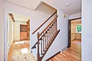 416 Flemridge Ct, Wyoming, OH 45231 - Photo 5