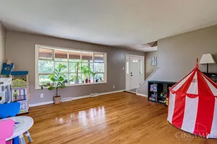 5558 Foxrun Ct, Cincinnati, OH 45239 - Photo 7