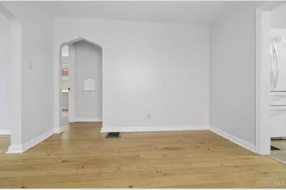 2541 Losantiville Avenue, Golf Manor, OH 45237 - Photo 9