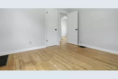 2541 Losantiville Avenue, Golf Manor, OH 45237 - Photo 15