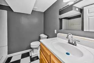 1634 Centerridge Ave, Cincinnati, OH 45231 - Photo 17