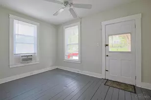 558 Missouri Ave, Cincinnati, OH 45226 - Photo 5