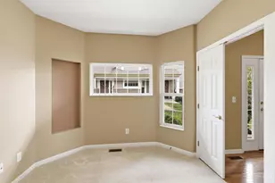 7886 Bridge Point Dr, Cincinnati, OH 45248 - Photo 11