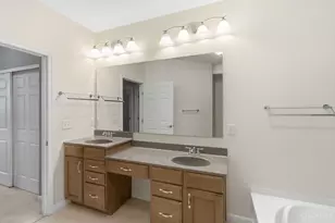 7886 Bridge Point Dr, Cincinnati, OH 45248 - Photo 31
