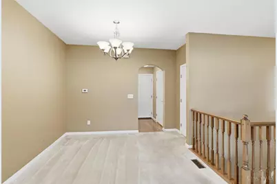 7886 Bridge Point Drive, Cincinnati, OH 45248 - Photo 9