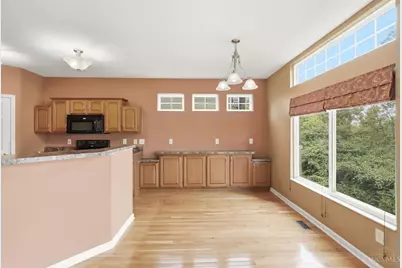 7886 Bridge Point Drive, Cincinnati, OH 45248 - Photo 21